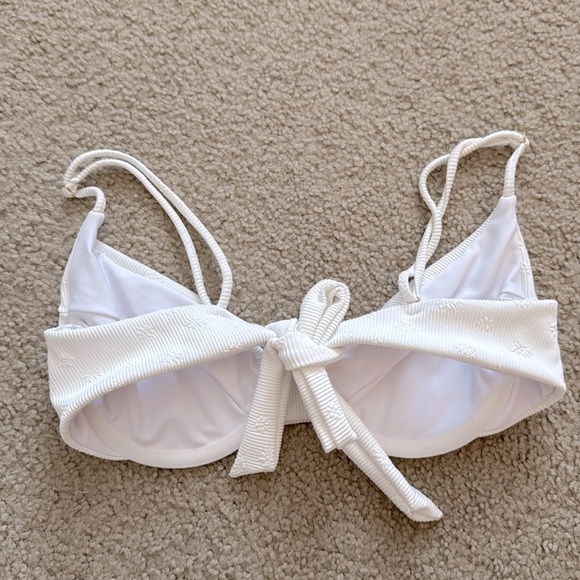 Skatie Kate Honeymoon swimsuit top - Picture 5 of 8